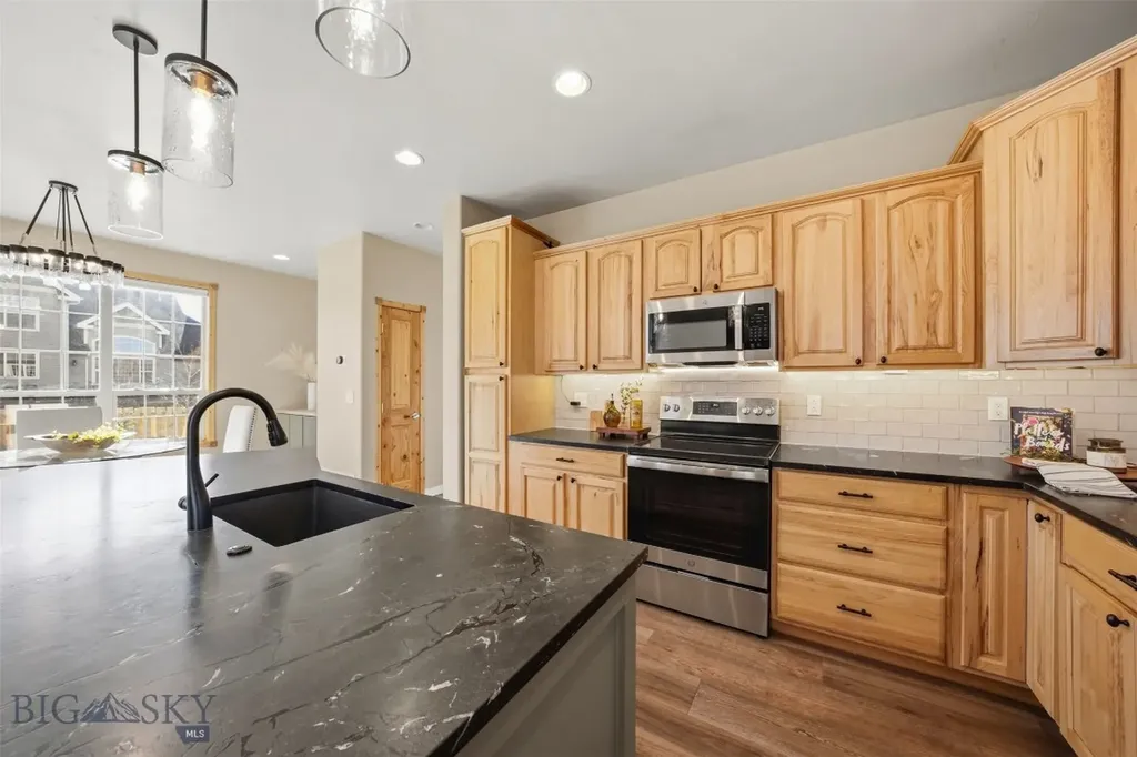 66 Elizabeth Court Bozeman MT 59718