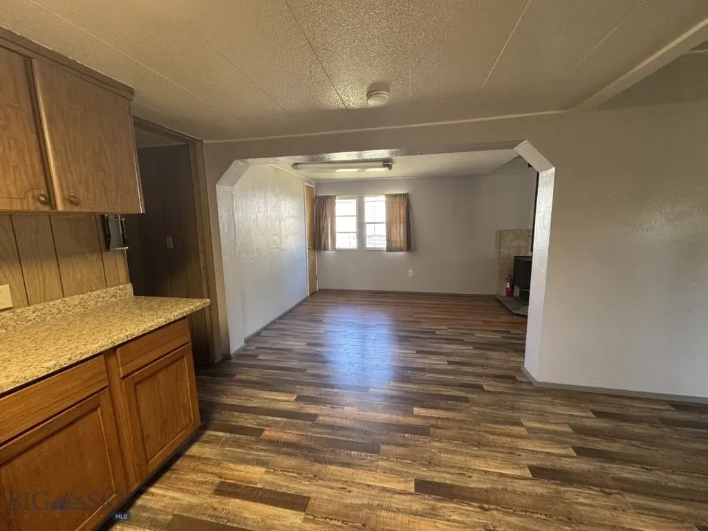 1023 Montana Avenue Deer Lodge MT 59722