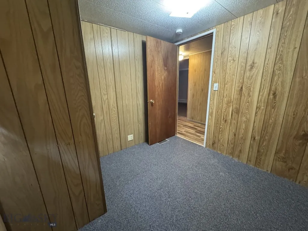 1023 Montana Avenue Deer Lodge MT 59722