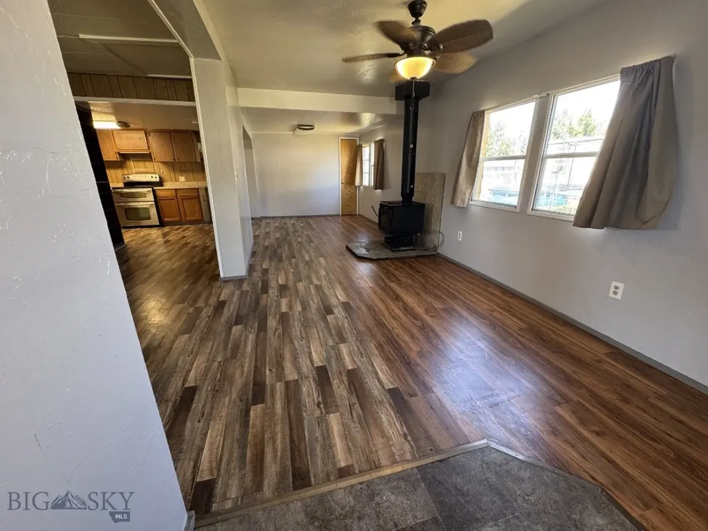 1023 Montana Avenue Deer Lodge MT 59722