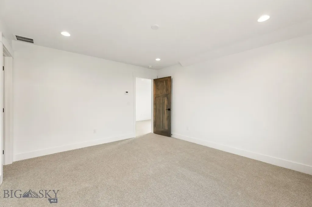 915 Arnold Bozeman MT 59715