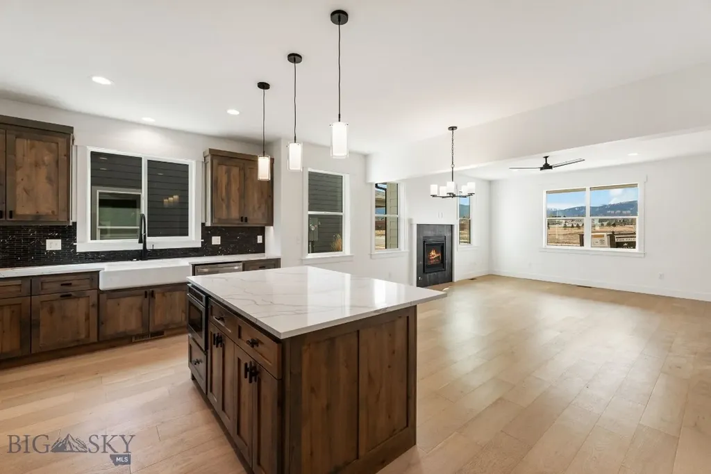 915 Arnold Bozeman MT 59715