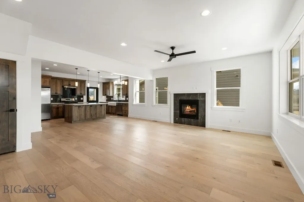 915 Arnold Bozeman MT 59715