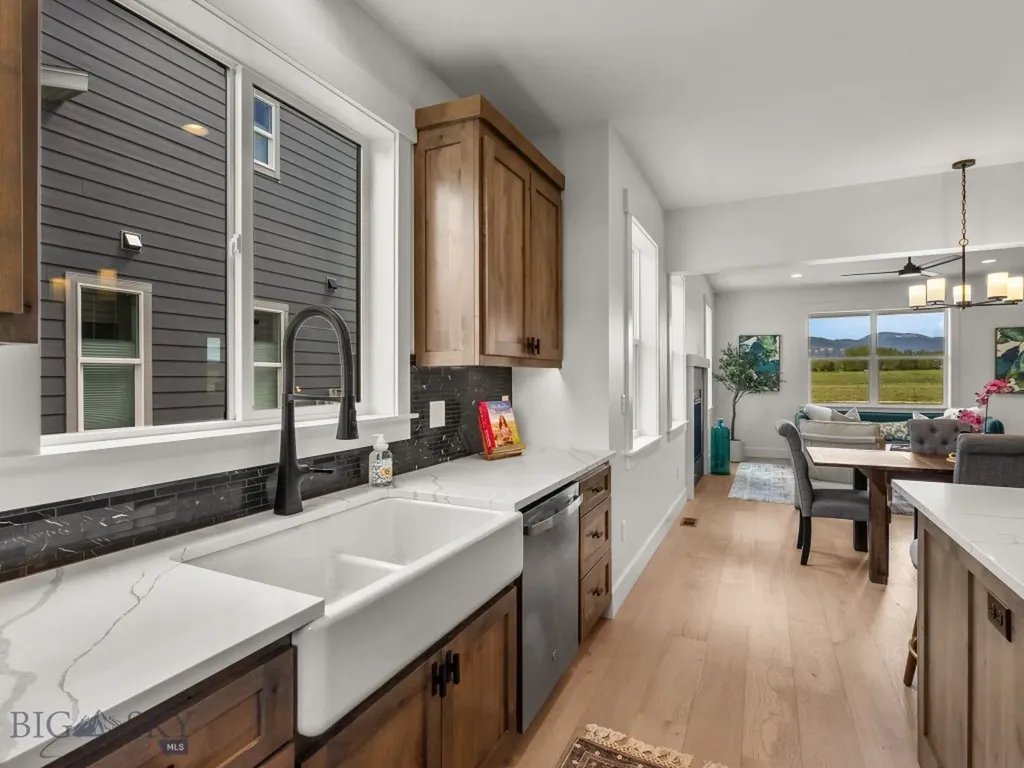 915 Arnold Bozeman MT 59715
