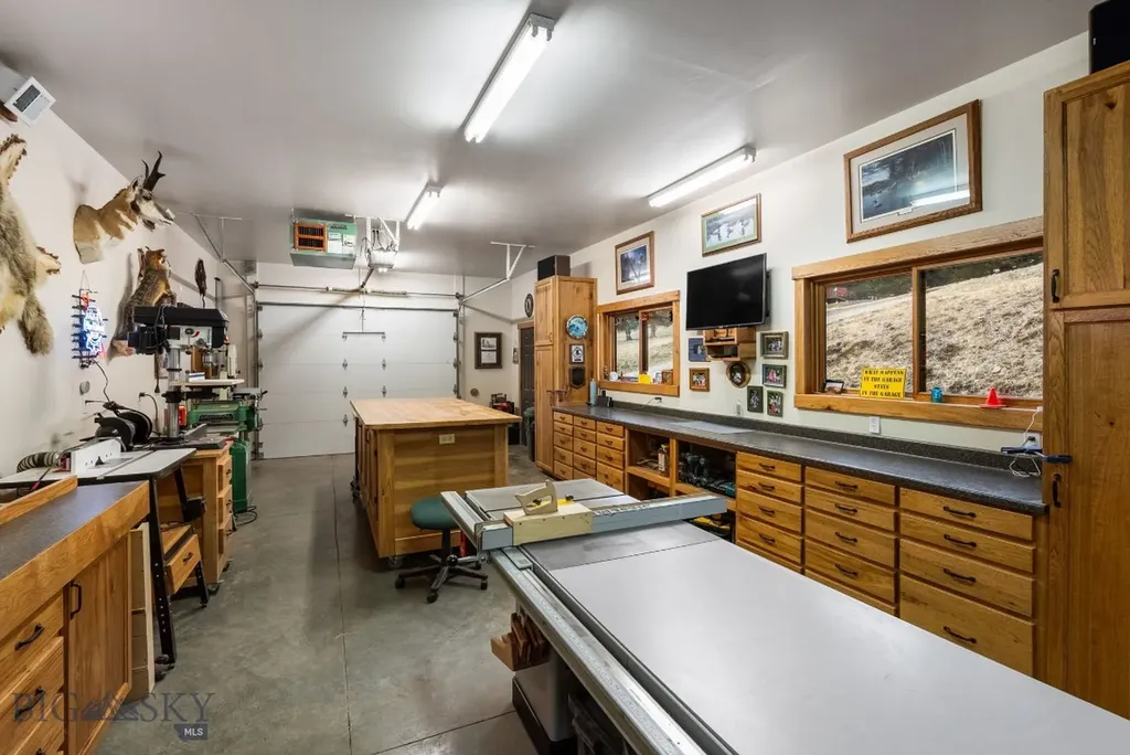 176 Game Trail Road Bozeman MT 59715