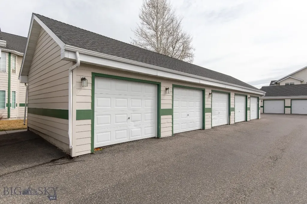 3024 W Villard Street Bozeman MT 59718