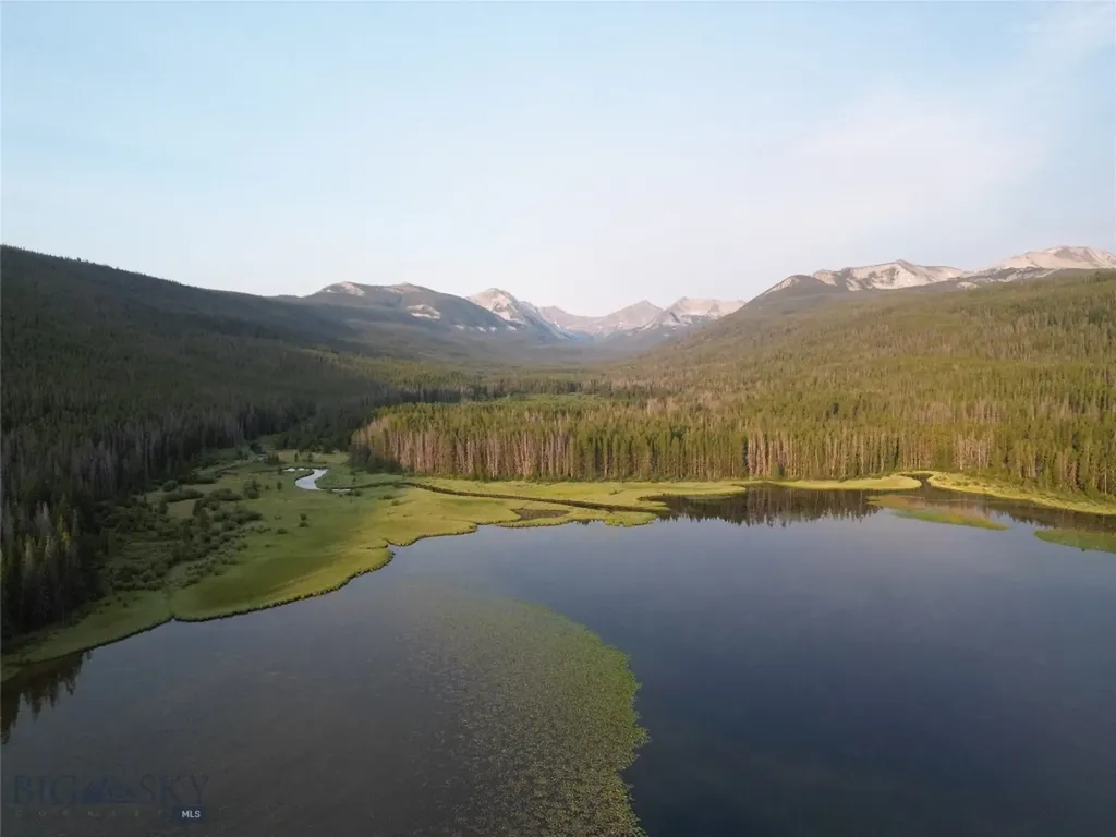 43615 Mount Highway 278 Jackson MT 59736
