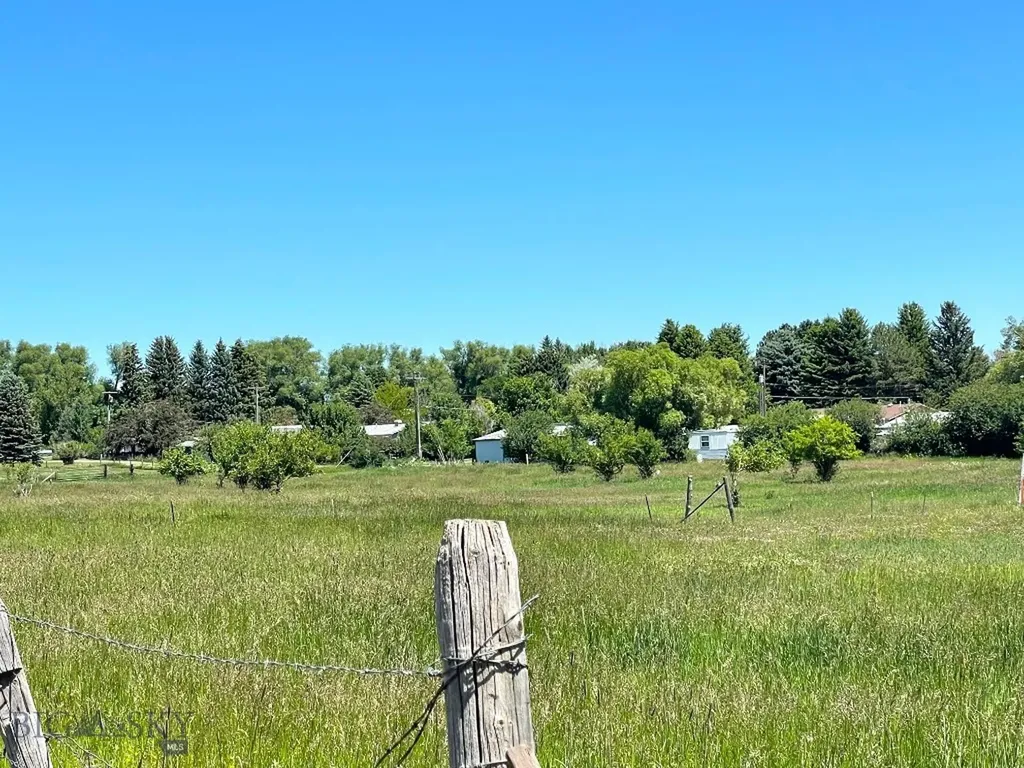 9 & 21 Rogers Lane Livingston MT 59047