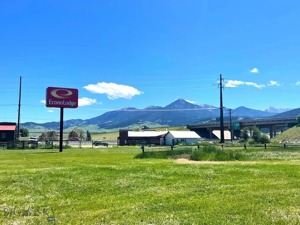 9 & 21 Rogers Lane Livingston MT 59047