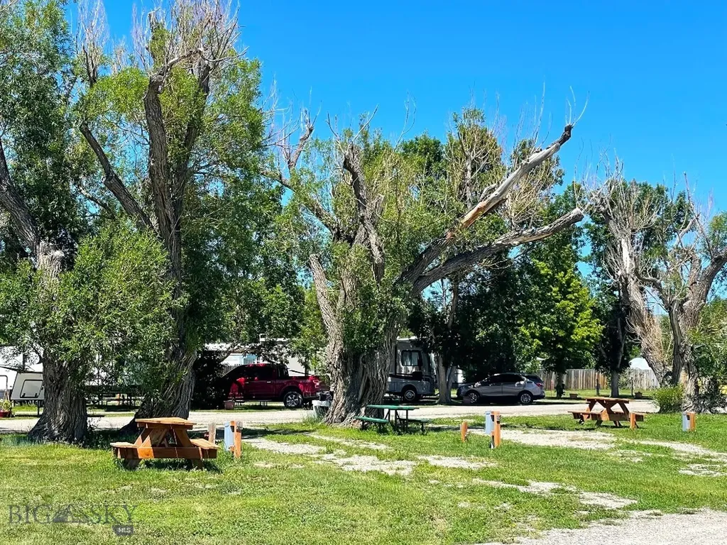 9 & 21 Rogers Lane Livingston MT 59047