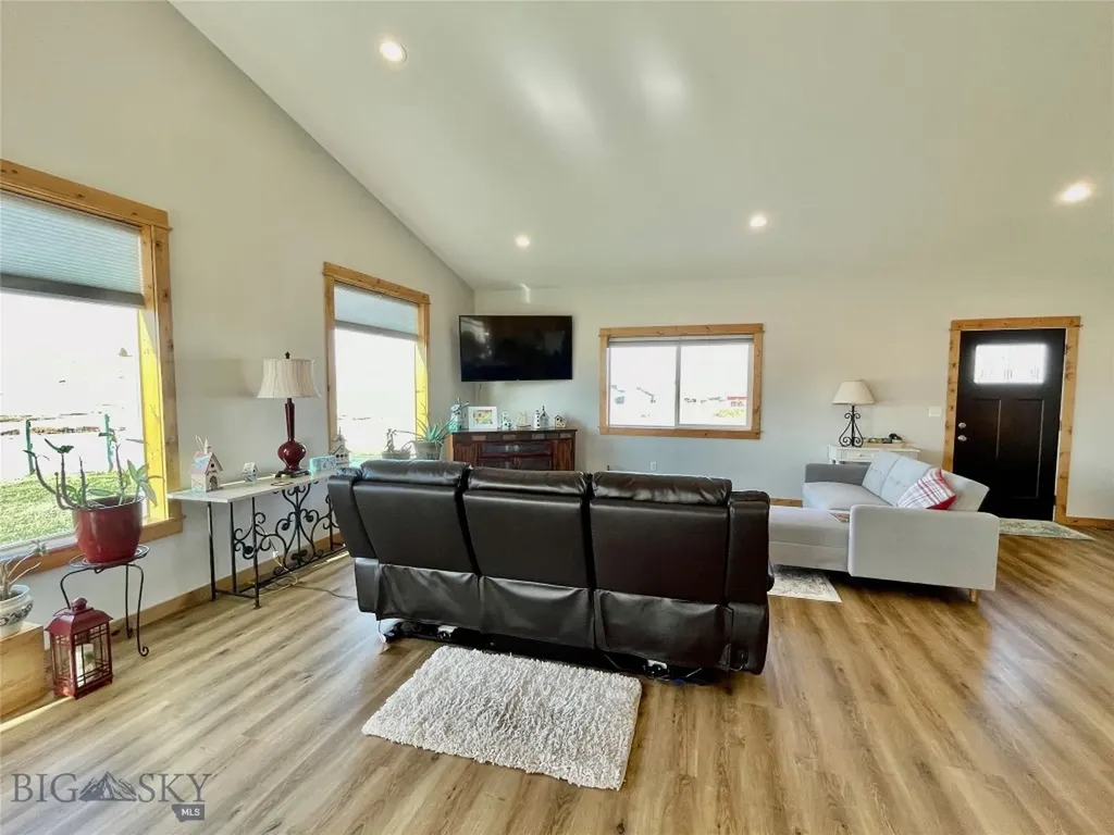 50 Tanager Lane Dillon MT 59725