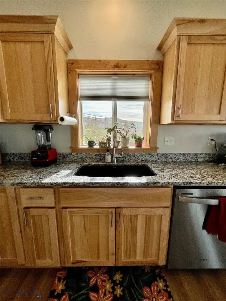 50 Tanager Lane Dillon MT 59725