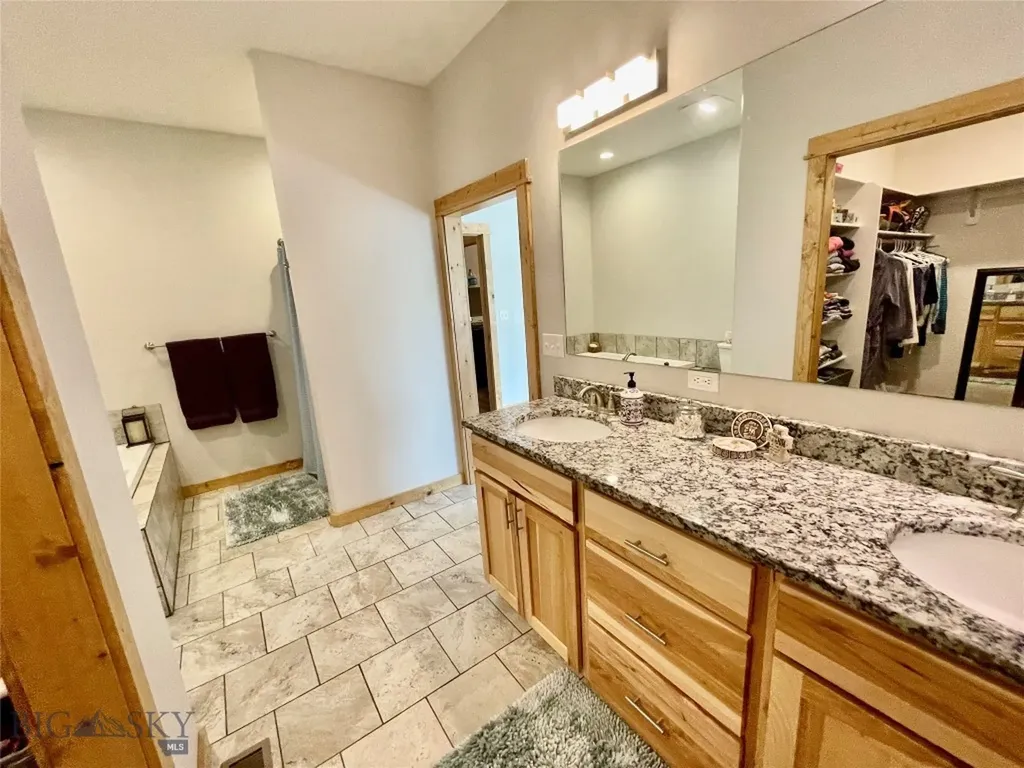 50 Tanager Lane Dillon MT 59725