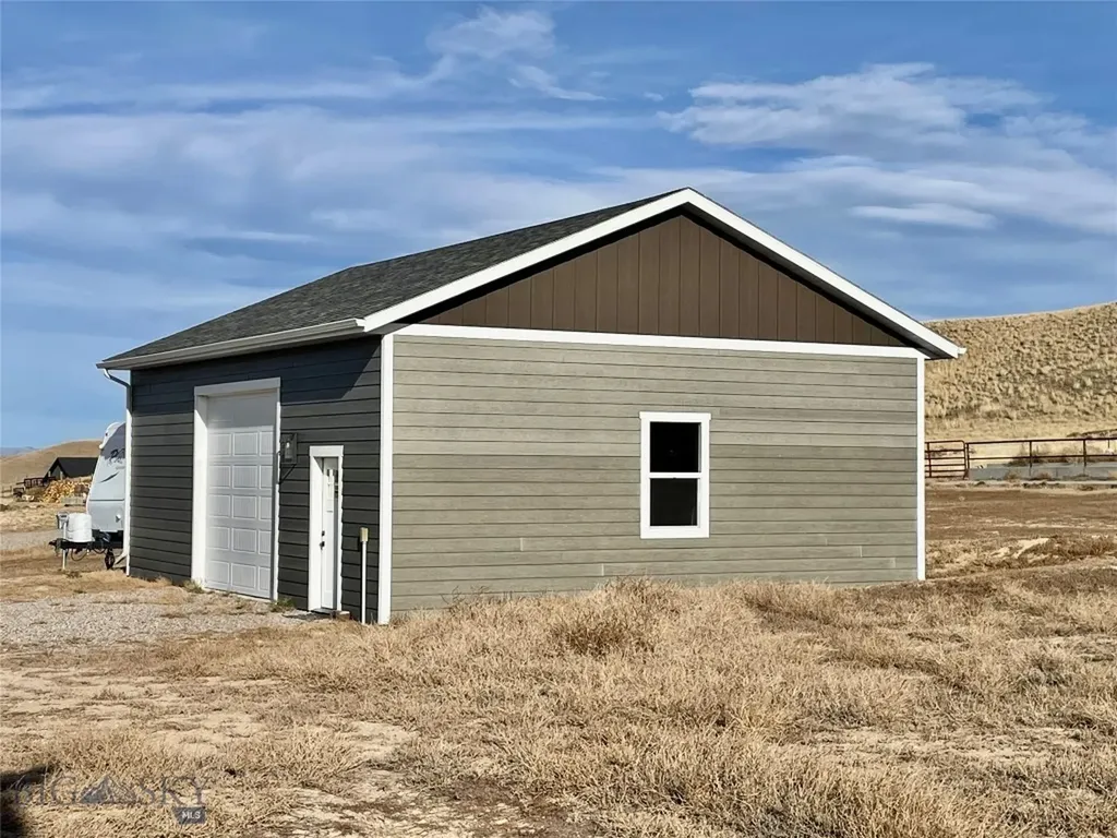 50 Tanager Lane Dillon MT 59725