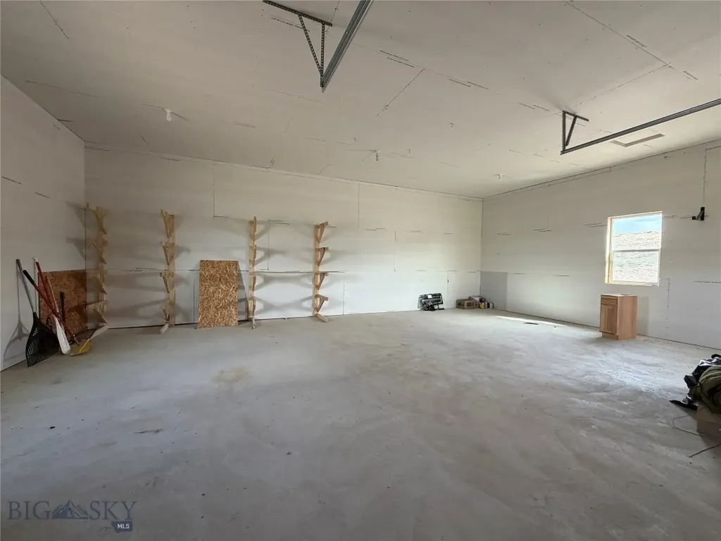 50 Tanager Lane Dillon MT 59725