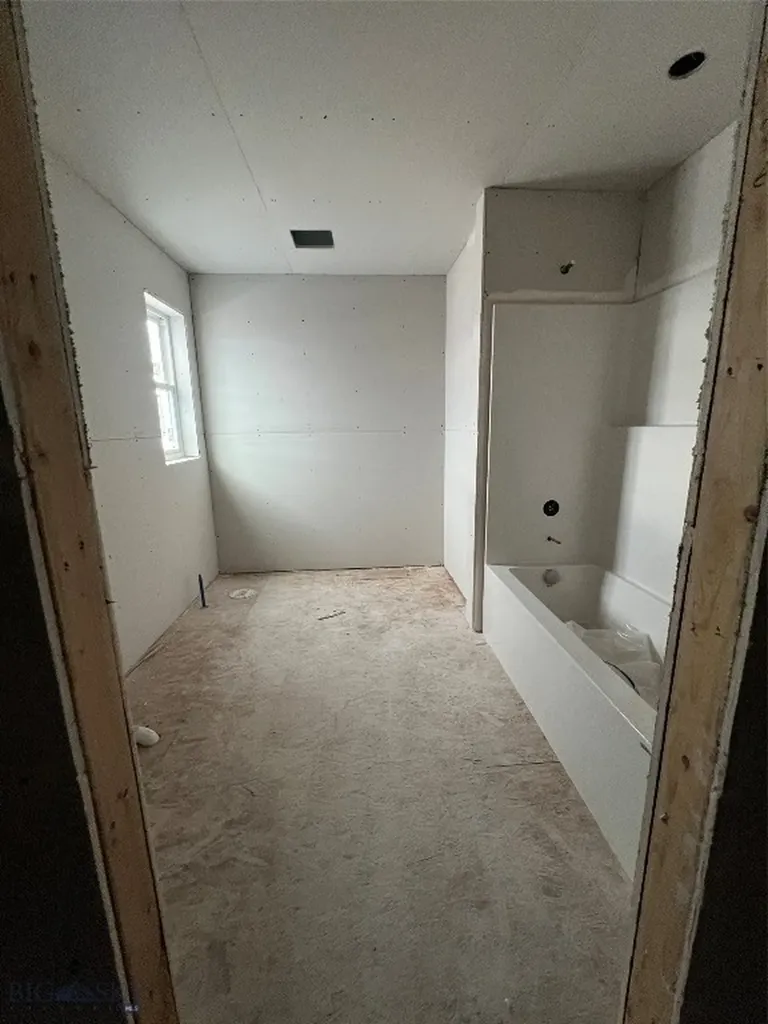 1201 Westwood Circle Belgrade MT 59714