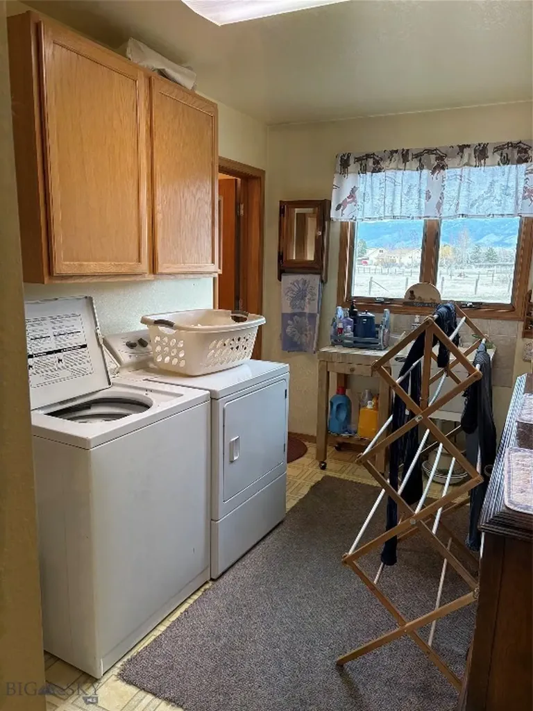 2950 Nelson Road Bozeman MT 59718