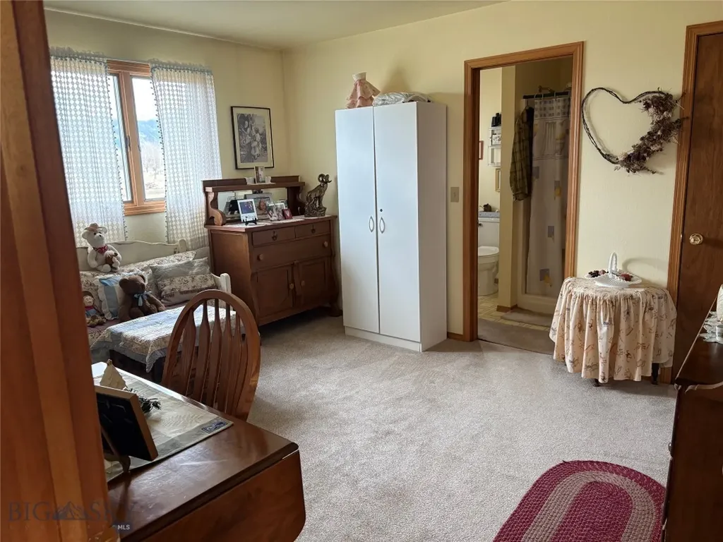 2950 Nelson Road Bozeman MT 59718