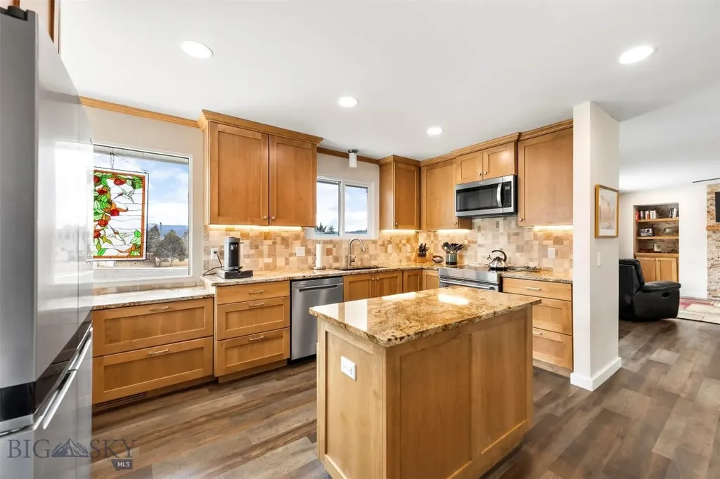 3467 Hannibal Butte MT 59701