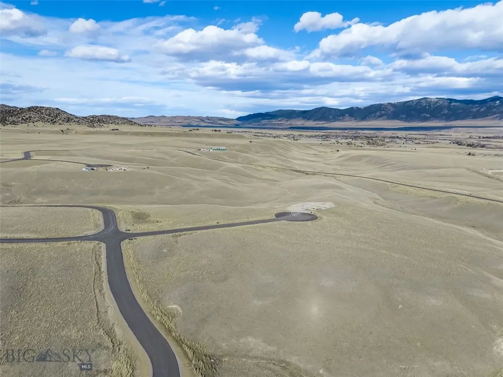 Lot 33 Vessey View Ennis MT 59729