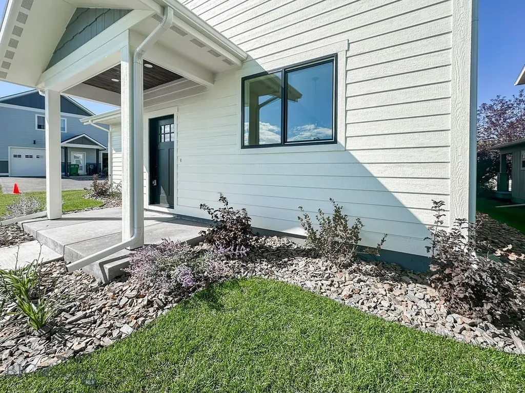 1033 N 14th Bozeman MT 59715