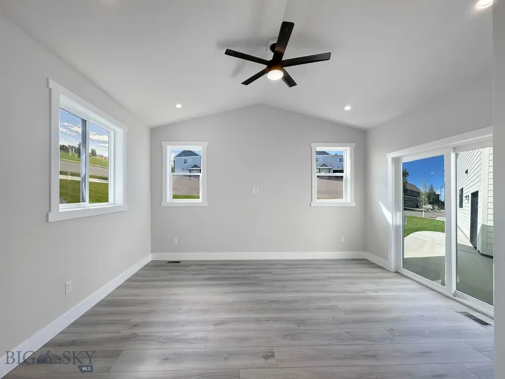 1033 N 14th Bozeman MT 59715