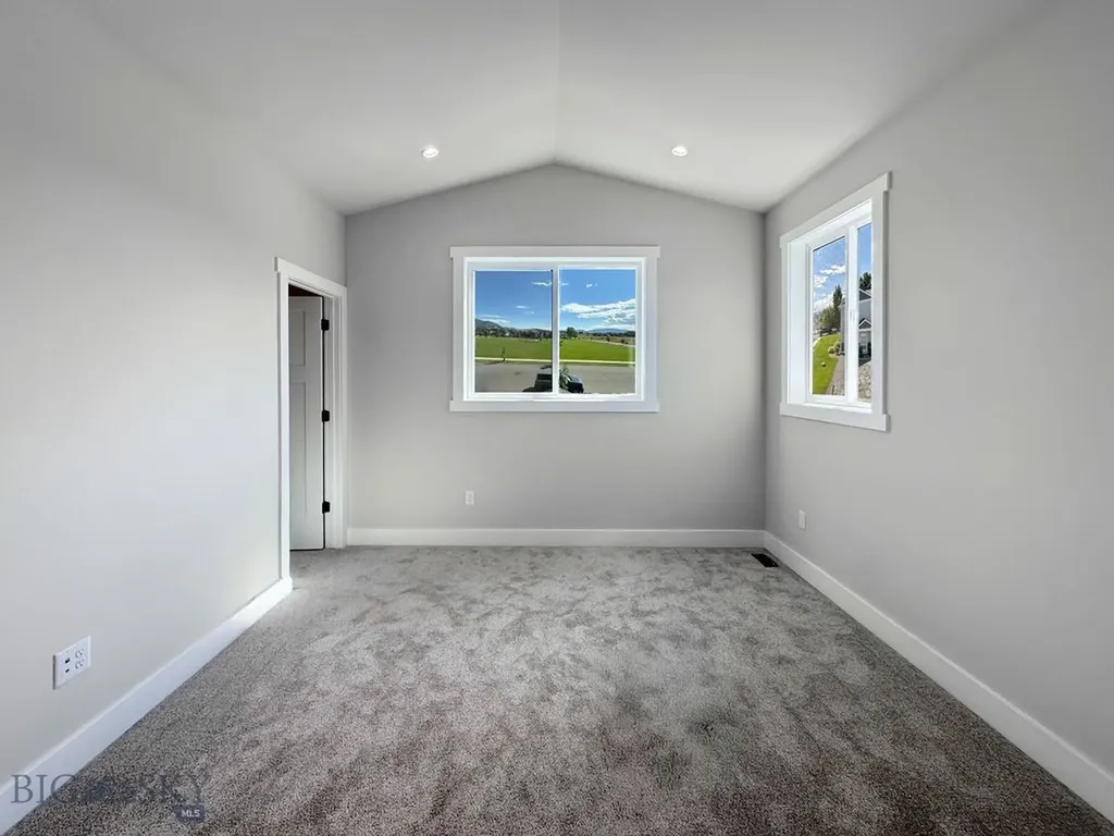 1033 N 14th Bozeman MT 59715