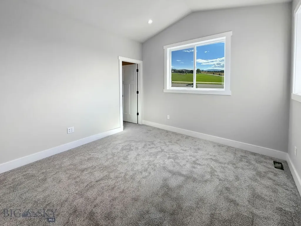 1033 N 14th Bozeman MT 59715
