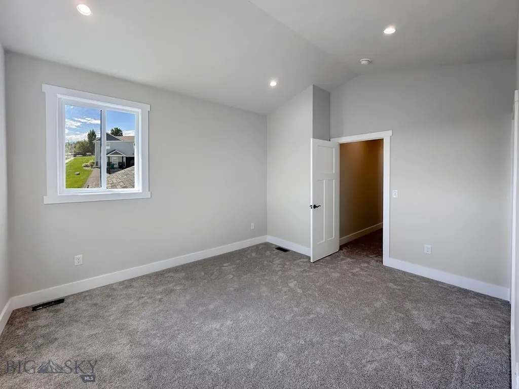 1033 N 14th Bozeman MT 59715
