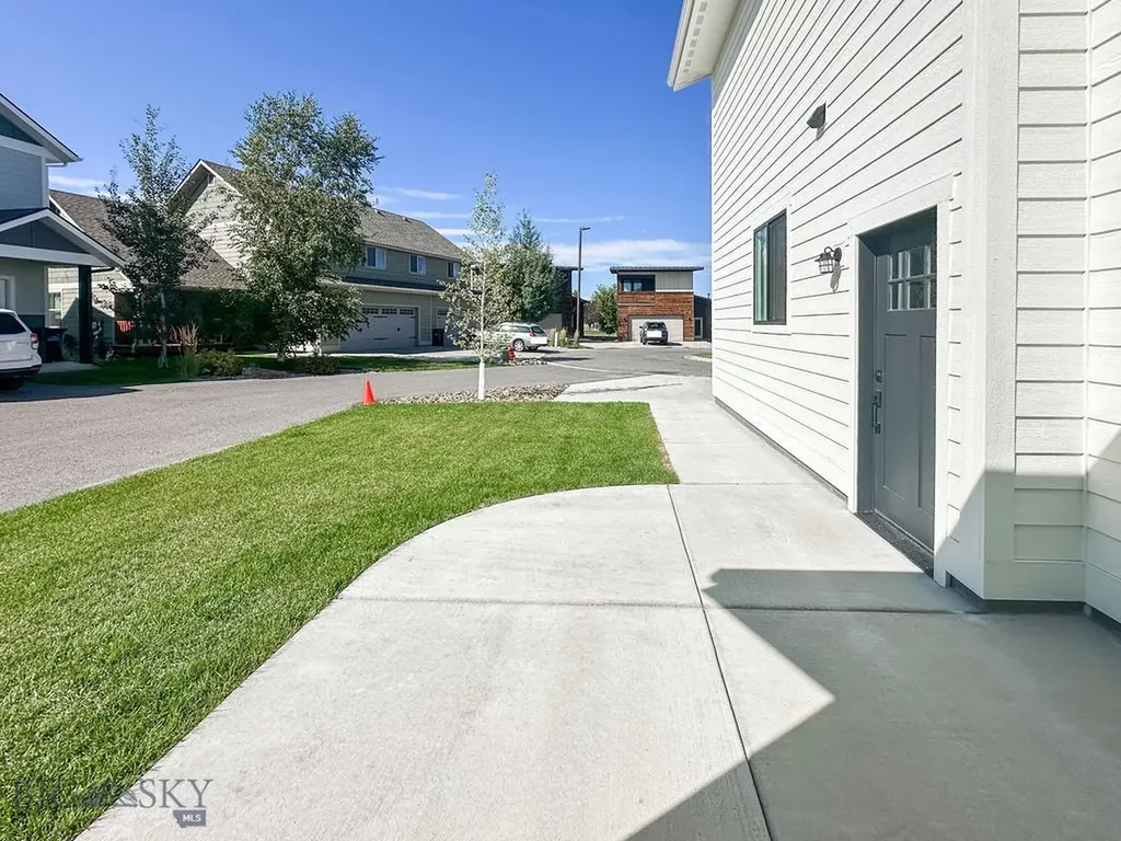 1033 N 14th Bozeman MT 59715
