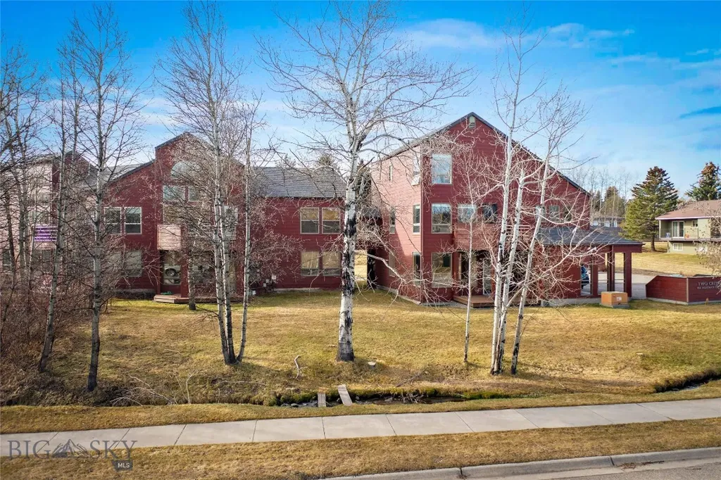 102 Hoffman Drive Bozeman MT 59715