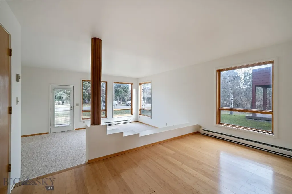 102 Hoffman Drive Bozeman MT 59715