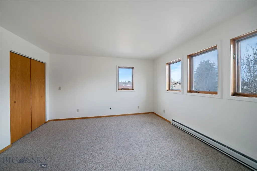 102 Hoffman Drive Bozeman MT 59715