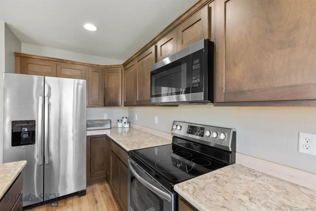 1607 Roundup Boulevard Belgrade MT 59714