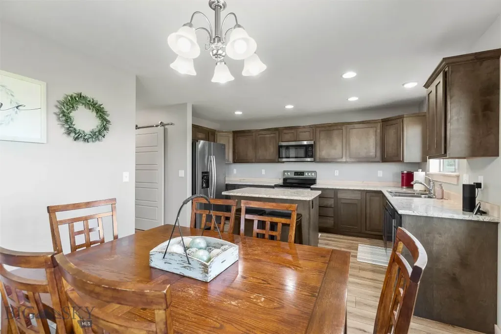 1607 Roundup Boulevard Belgrade MT 59714