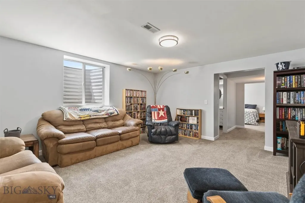 1607 Roundup Boulevard Belgrade MT 59714