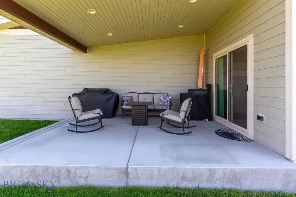 1607 Roundup Boulevard Belgrade MT 59714