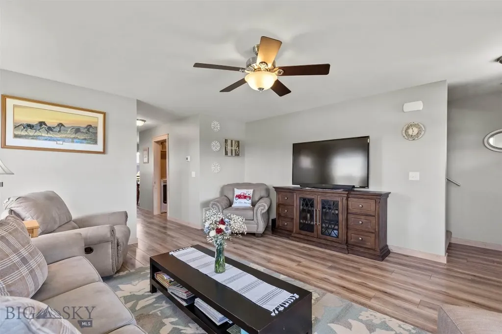 1607 Roundup Boulevard Belgrade MT 59714