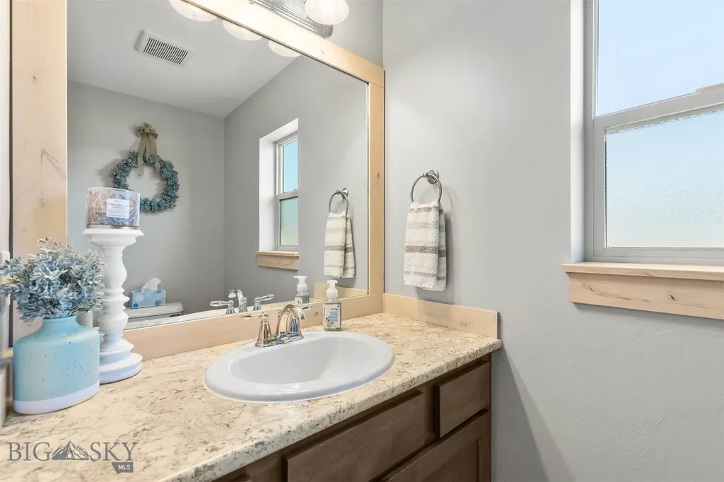 1607 Roundup Boulevard Belgrade MT 59714