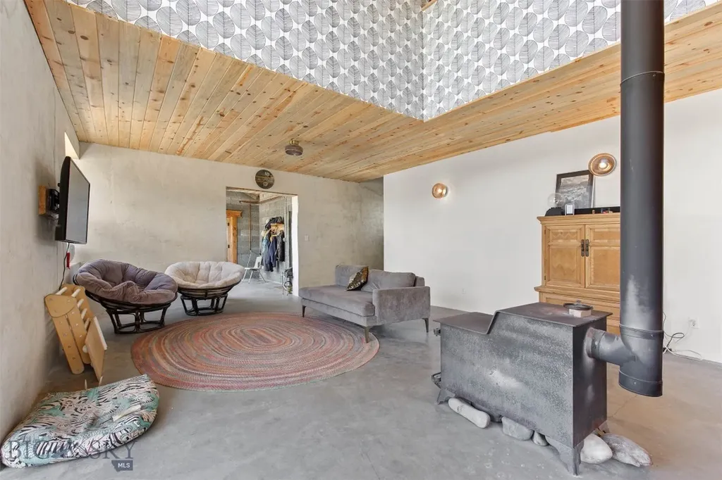 11893 Antelope Valley Road Three Forks MT 59752