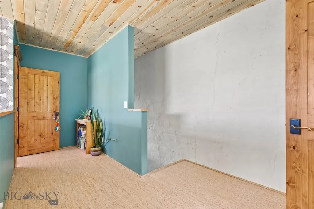 11893 Antelope Valley Road Three Forks MT 59752