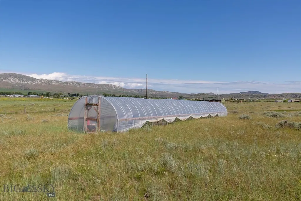 11893 Antelope Valley Road Three Forks MT 59752