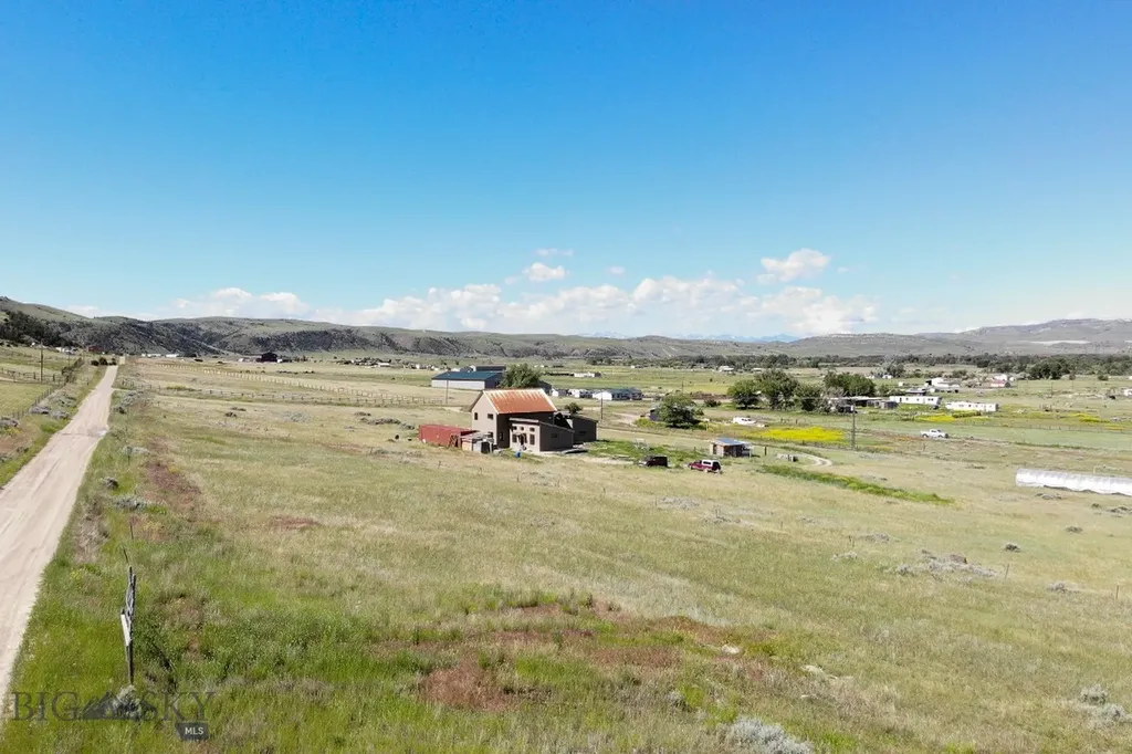 11893 Antelope Valley Road Three Forks MT 59752