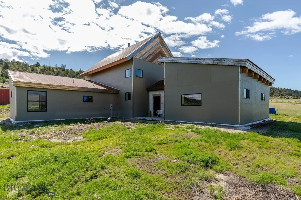 11893 Antelope Valley Road Three Forks MT 59752