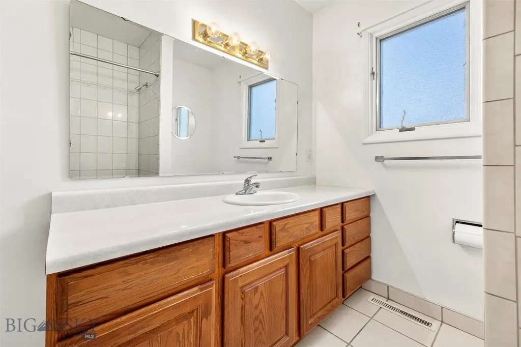 2740 Wharton Butte MT 59701