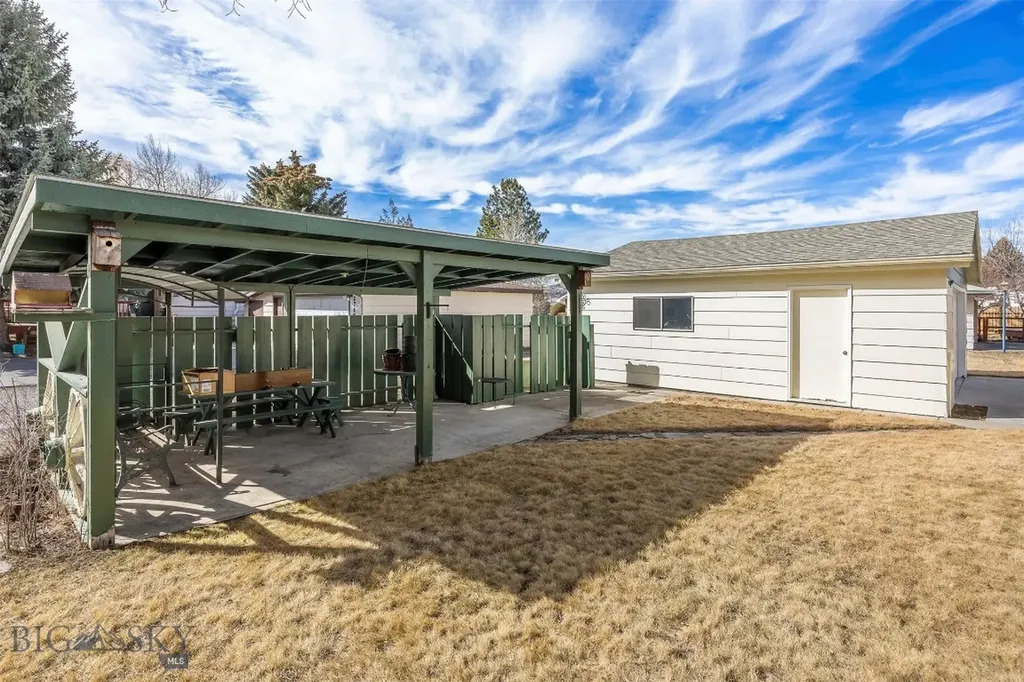 2740 Wharton Butte MT 59701