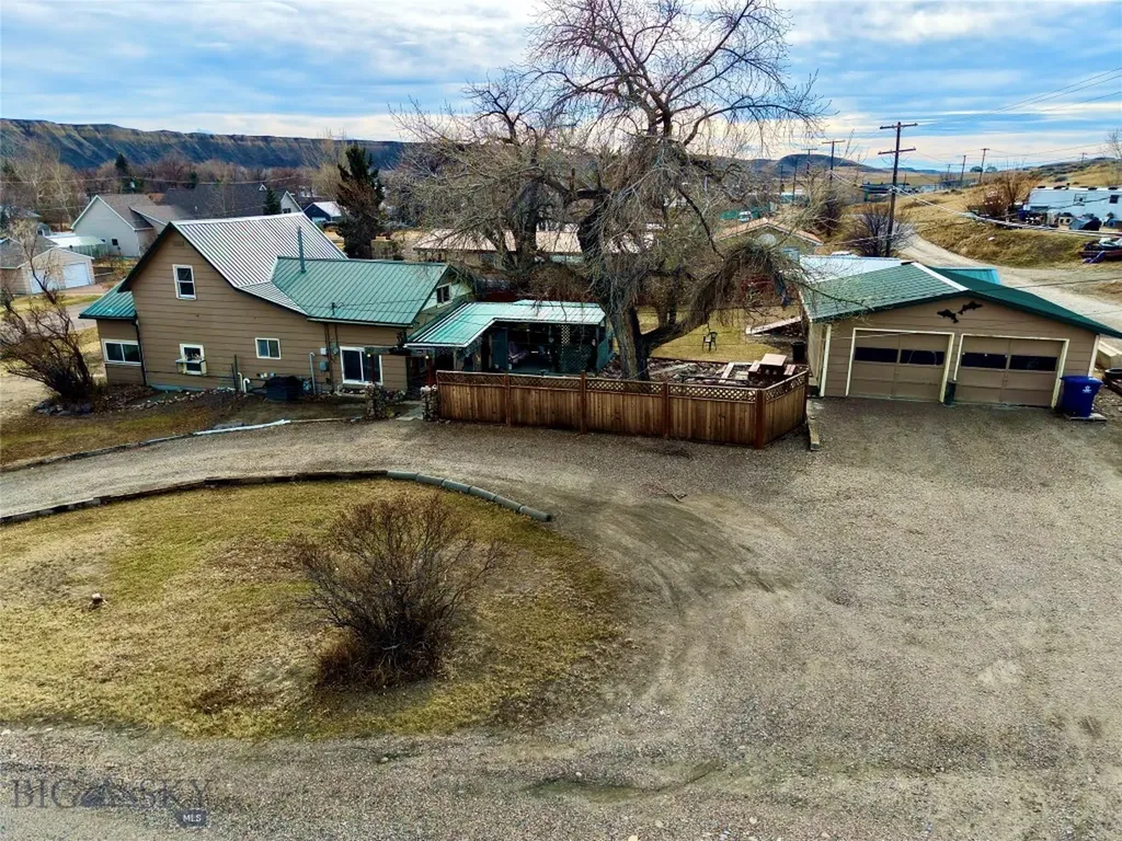 1122 Saint Charles Street Fort Benton MT 59442