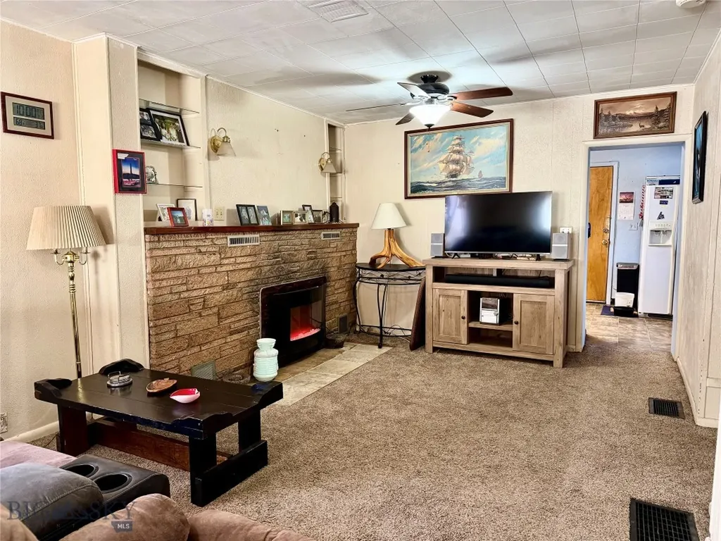 1122 Saint Charles Street Fort Benton MT 59442