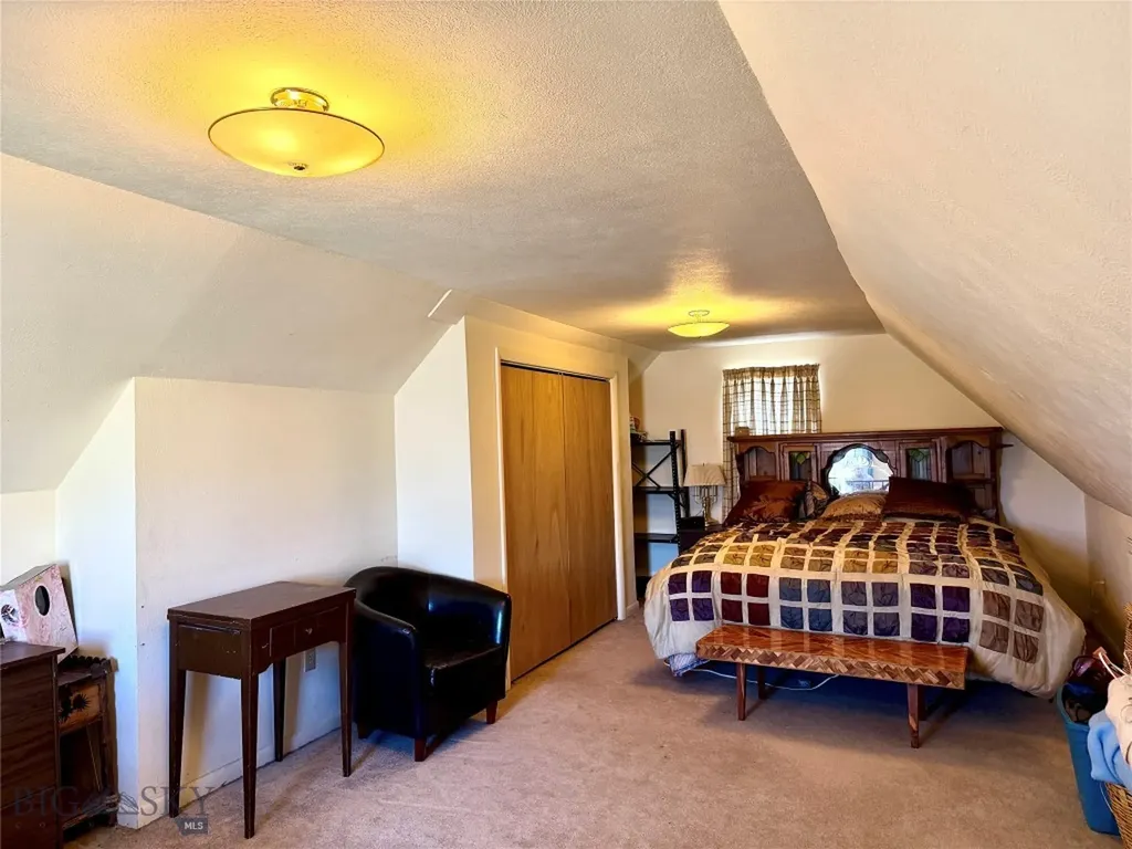 1122 Saint Charles Street Fort Benton MT 59442