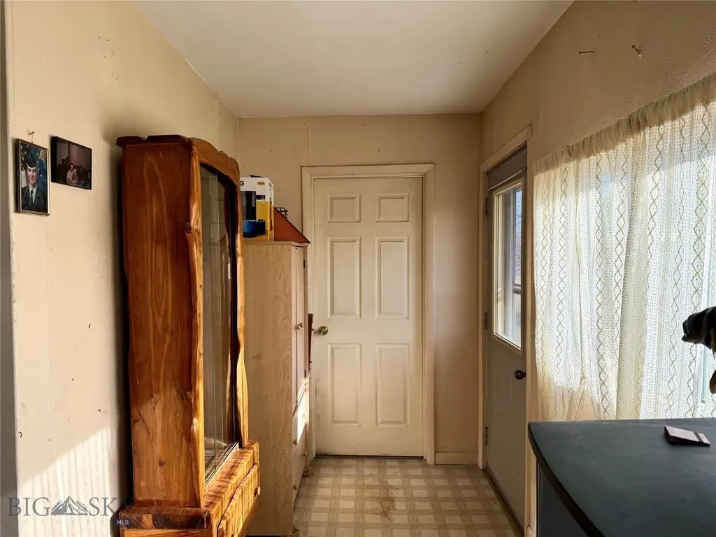 1122 Saint Charles Street Fort Benton MT 59442